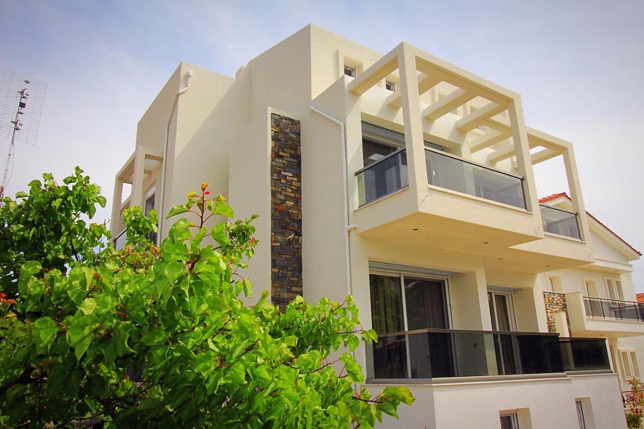 Sky Rays Luxury Apartments Nikiti  Buitenkant foto