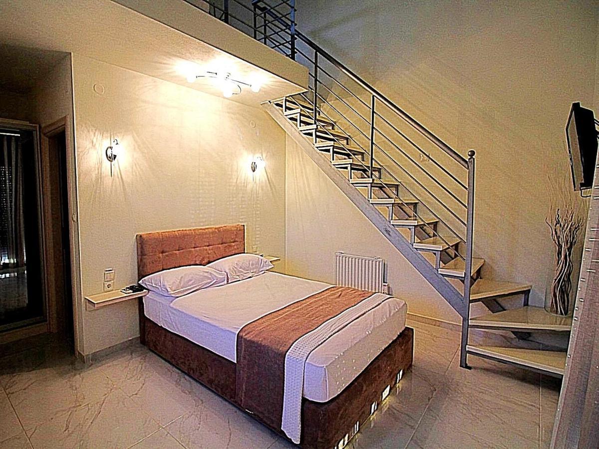 Sky Rays Luxury Apartments Nikiti  Buitenkant foto